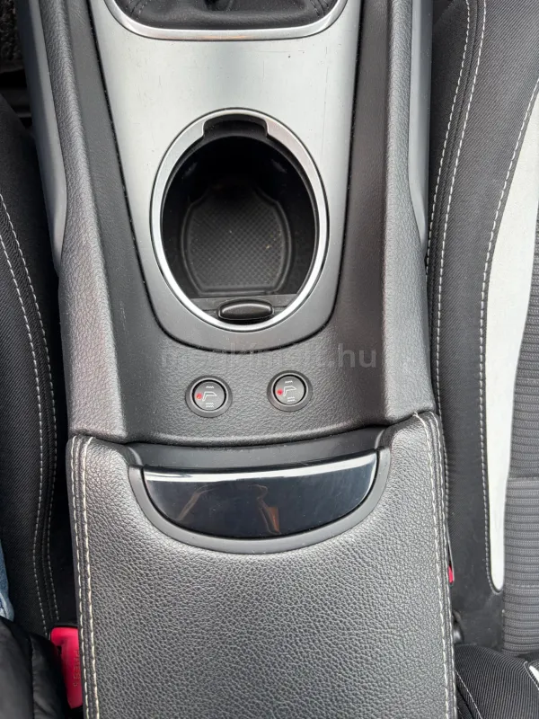 Toyota Avensis 2016