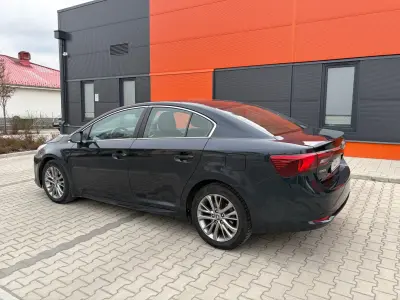 Toyota Avensis 2016 (miniatűr)