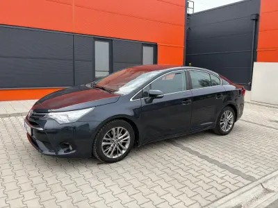 Toyota Avensis 2016