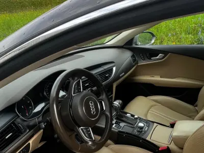Audi A7 2012 (miniatűr)