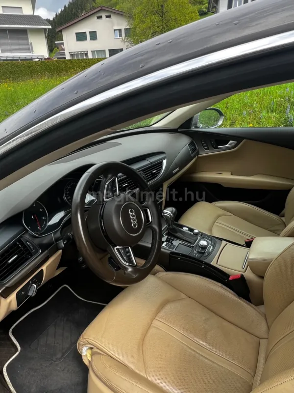 Audi A7 2012