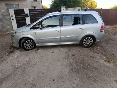 Opel Zafira 2008 (miniatűr)