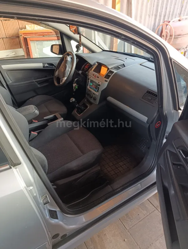 Opel Zafira 2008