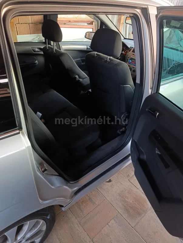 Opel Zafira 2008