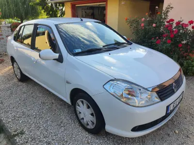 Renault Egyéb 2010