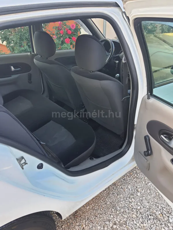 Renault Egyéb 2010
