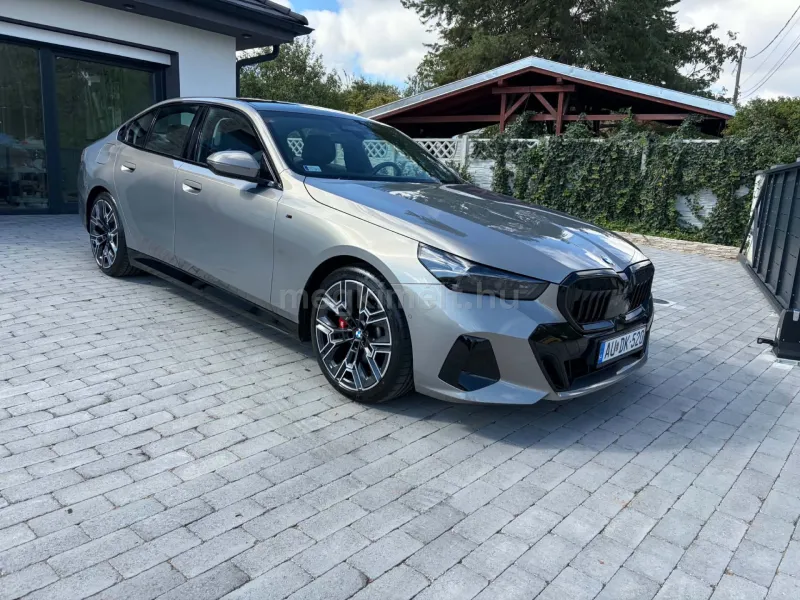 BMW 520 2024