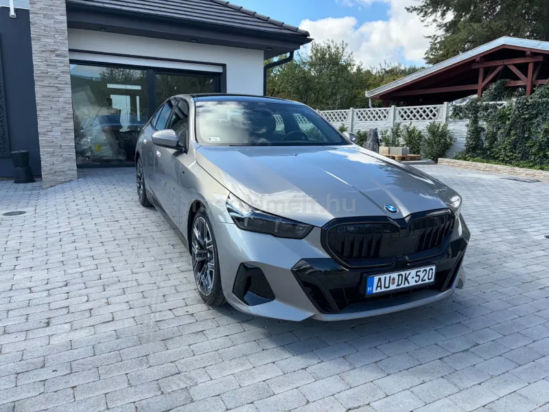 BMW 520 2024