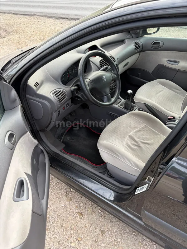 Peugeot 206 2004