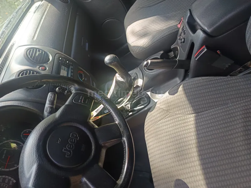 Jeep Cherokee 2001