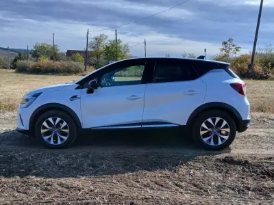 Renault Captur 2020 (miniatűr)