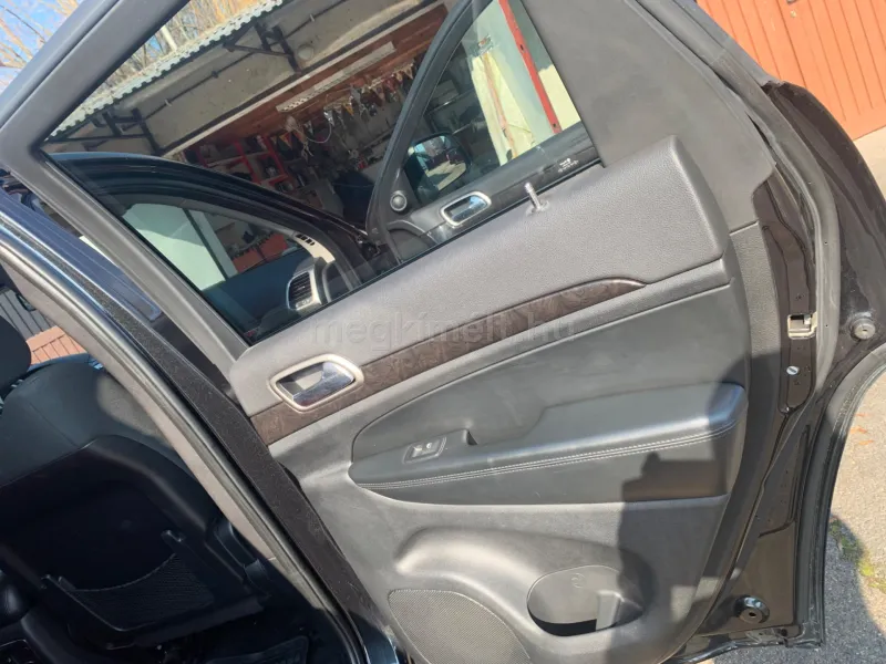 Jeep Grand Cherokee 2011