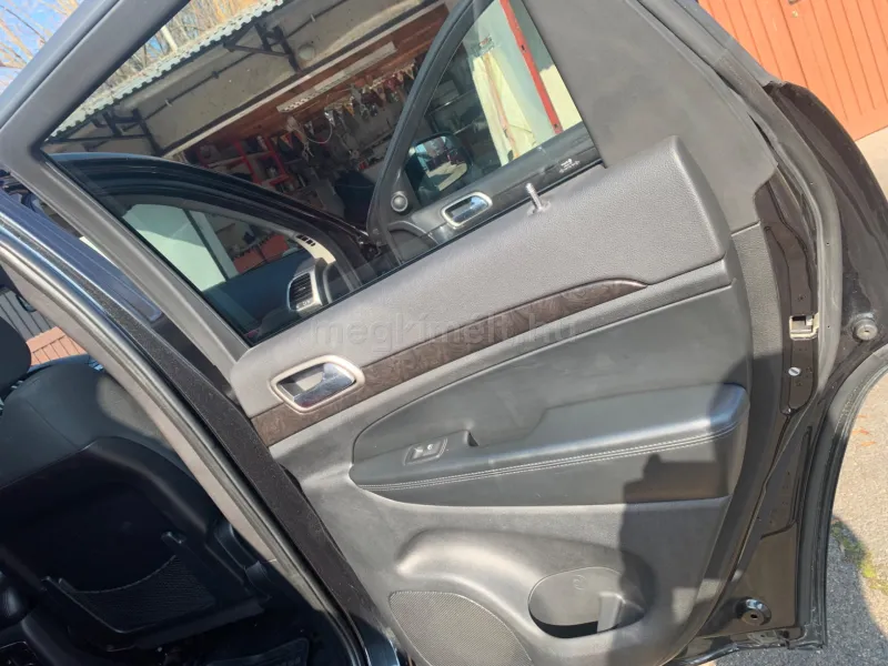 Jeep Grand Cherokee 2011