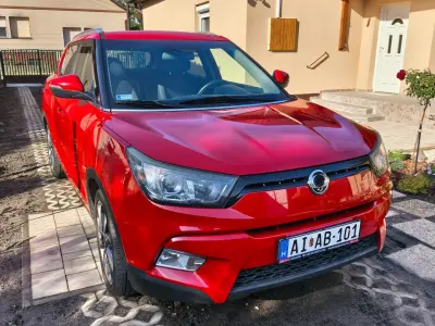 Ssangyong Tivoli 2015 (miniatűr)