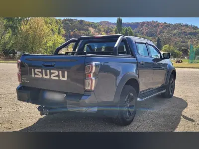 Isuzu D-Max 2023 (miniatűr)