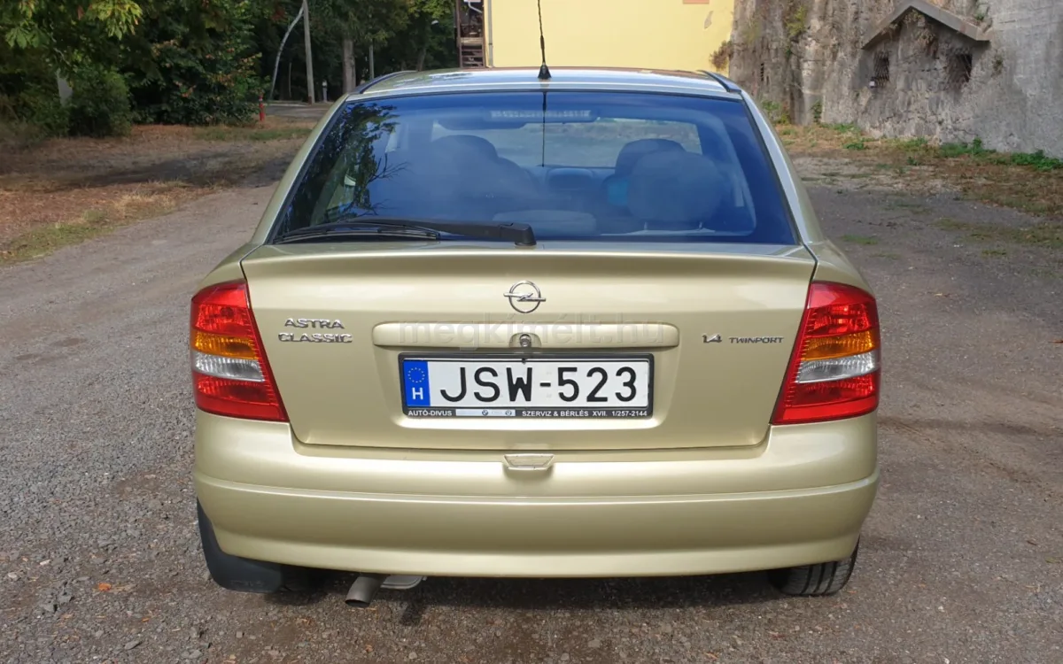 Opel Astra 2005