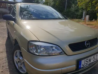 Opel Astra 2005 (miniatűr)