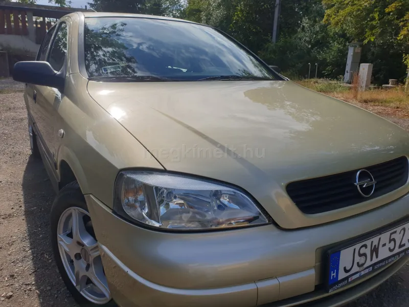 Opel Astra 2005