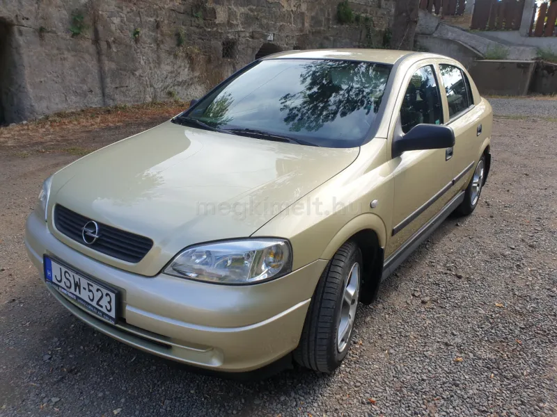 Opel Astra 2005