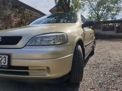 Opel Astra 2005 (miniatűr)