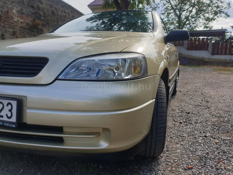 Opel Astra 2005
