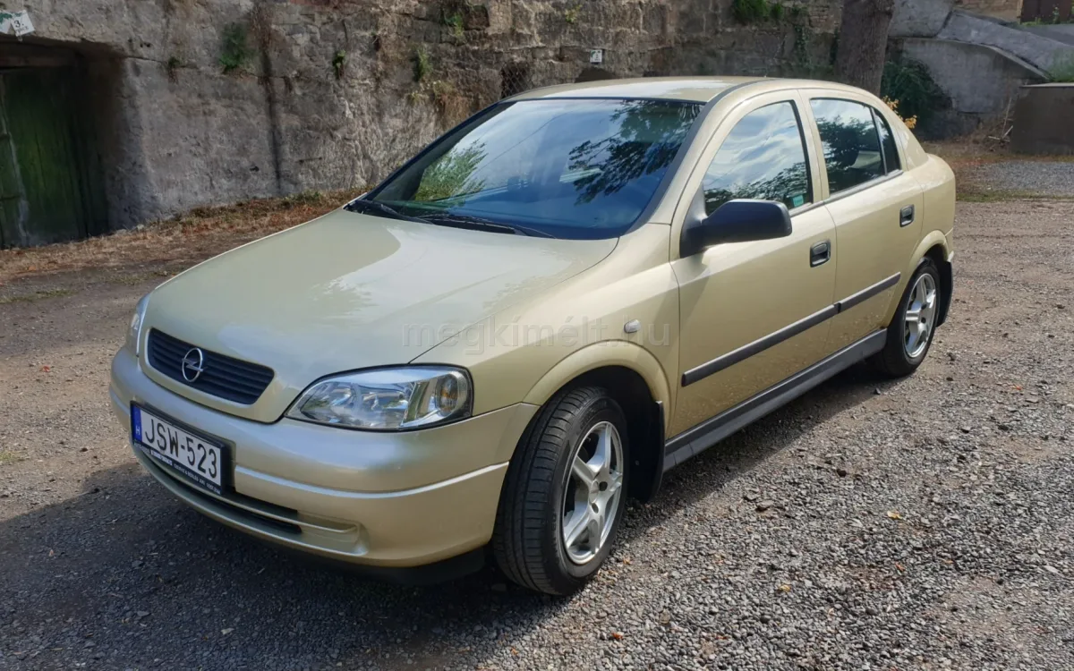 Opel Astra 2005