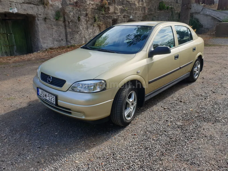 Opel Astra 2005