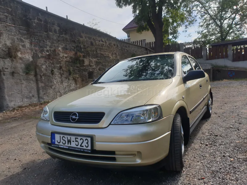Opel Astra 2005