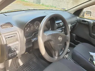 Opel Astra 2005 (miniatűr)