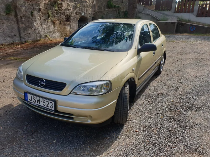 Opel Astra 2005