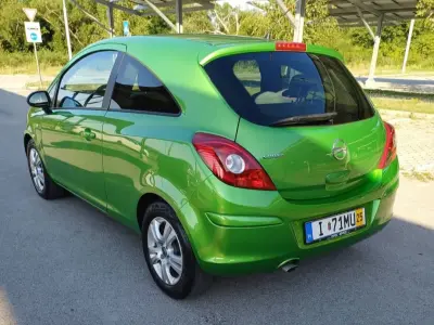 Opel Corsa 2011 (miniatűr)