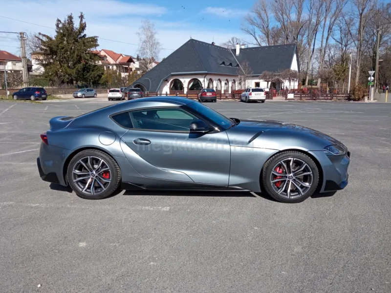 Toyota Supra 2023