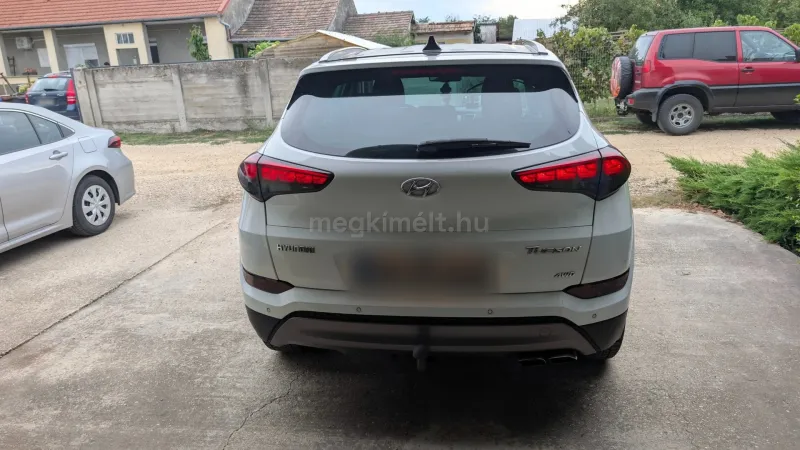 Hyundai TUCSON 2016