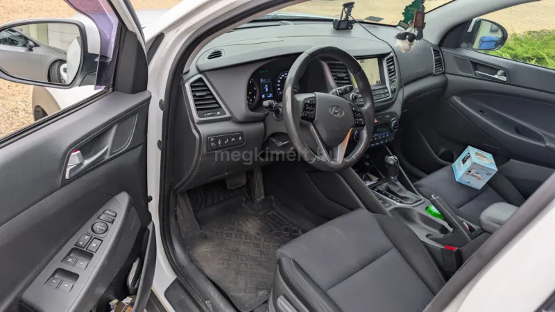 Hyundai TUCSON 2016