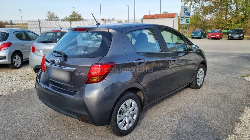 Toyota Yaris 2017