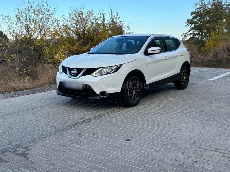 Nissan Qashqai 2015