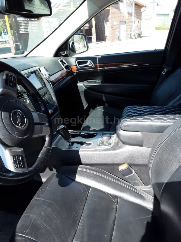Jeep Grand Cherokee 2011