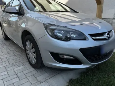 Opel Astra 2015 (miniatűr)