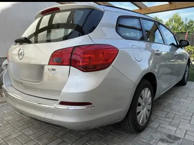 Opel Astra 2015 (miniatűr)