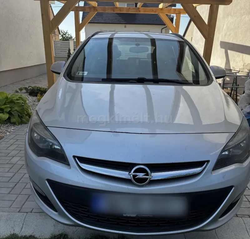 Opel Astra 2015