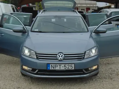 Volkswagen Passat Variant 2012 (miniatűr)