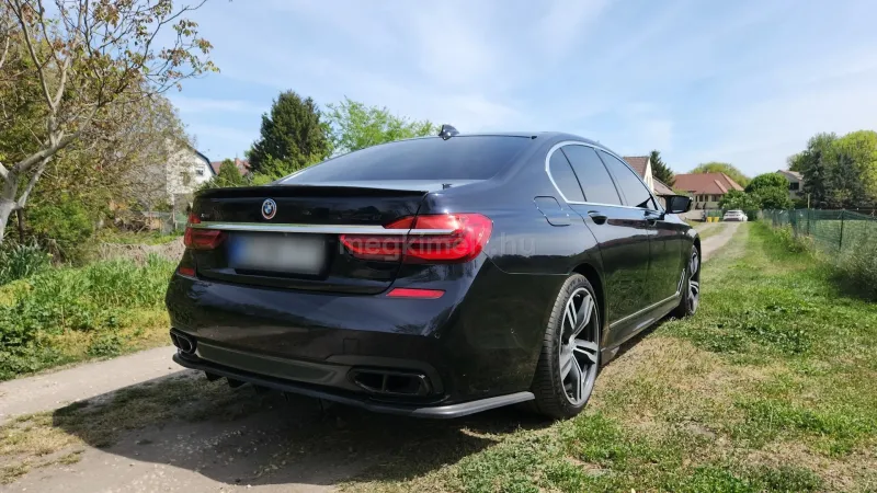 BMW 740 2016