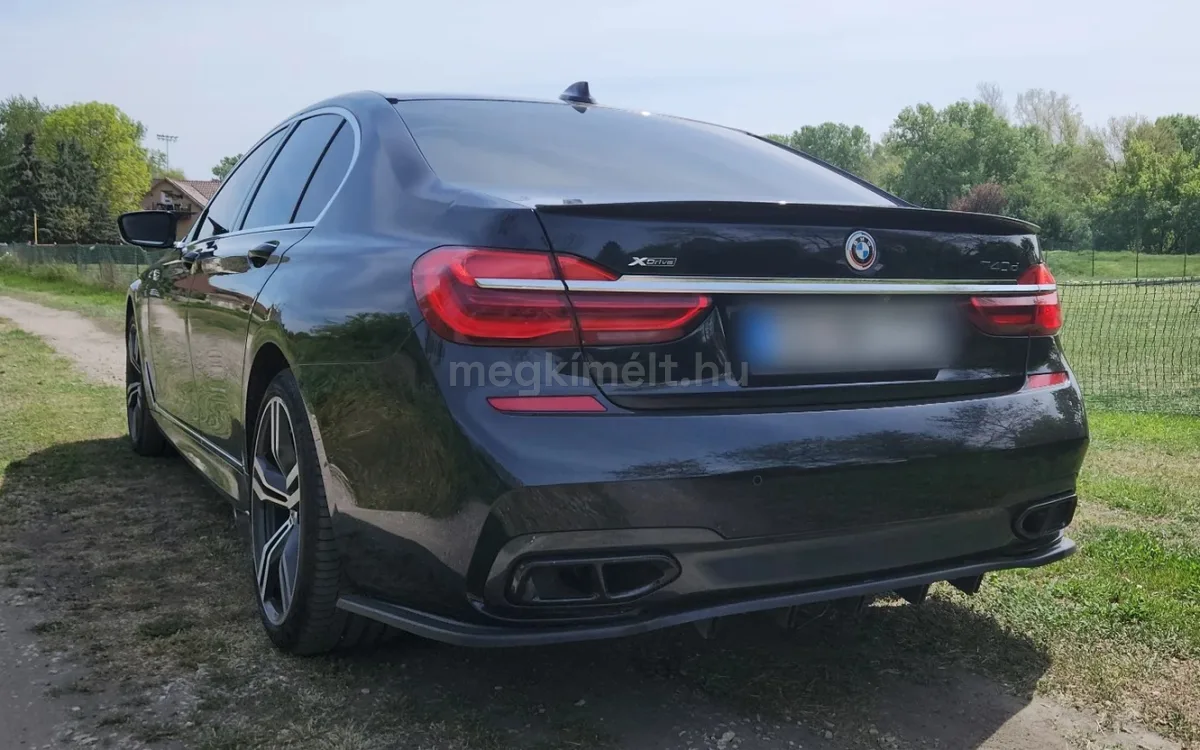 BMW 740 2016