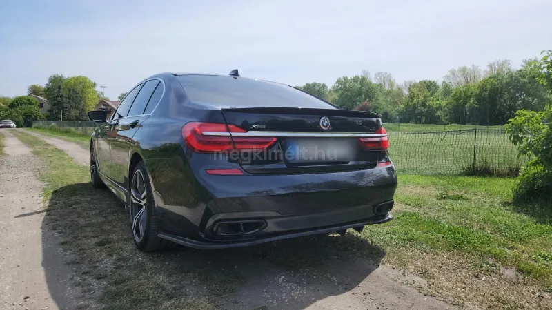 BMW 740 2016