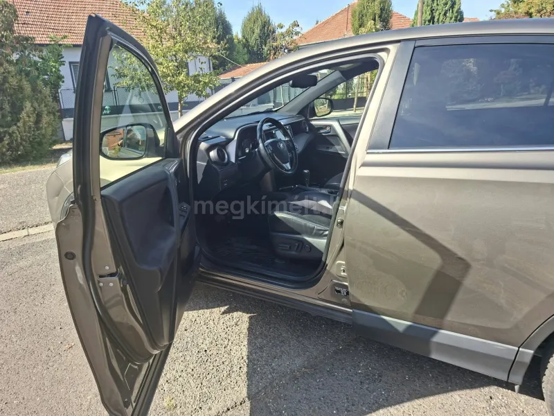 Toyota RAV 4 2018