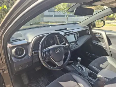 Toyota RAV 4 2018 (miniatűr)