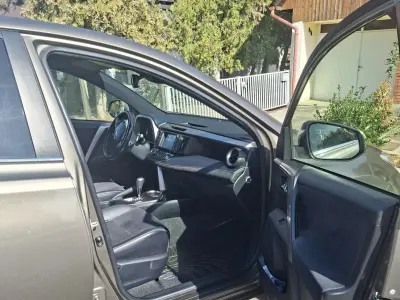 Toyota RAV 4 2018 (miniatűr)