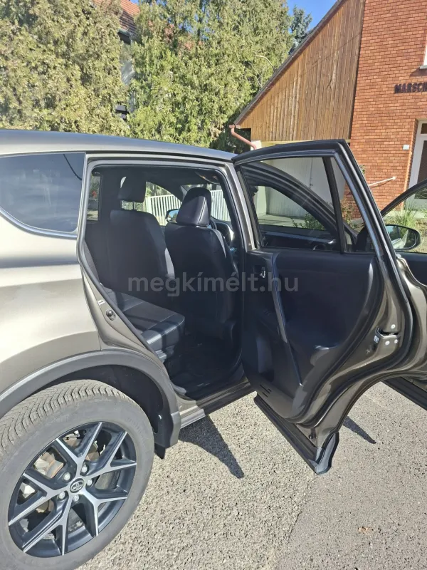 Toyota RAV 4 2018