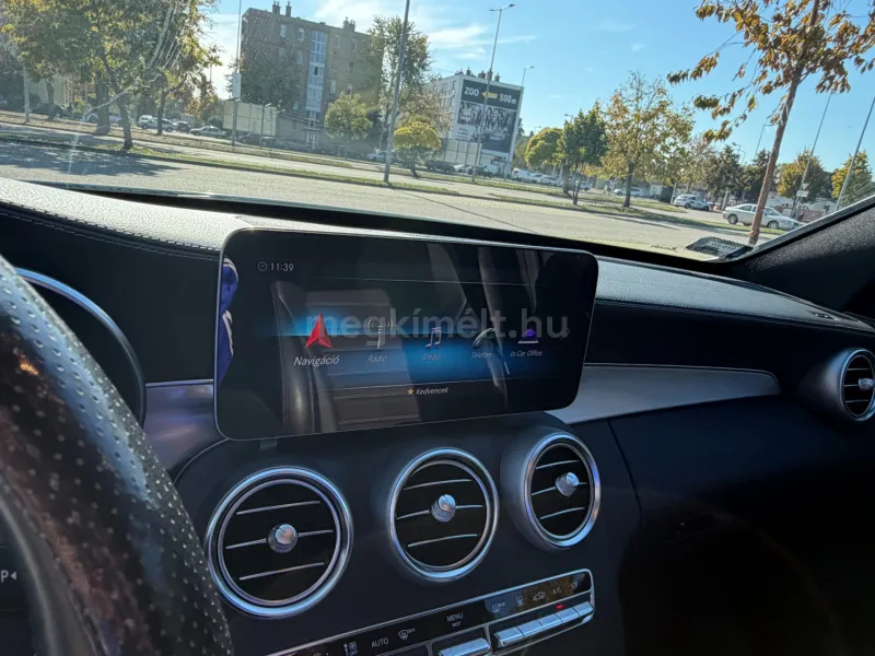 Mercedes-Benz C 300 2021