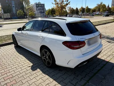 Mercedes-Benz C 300 2021 (miniatűr)